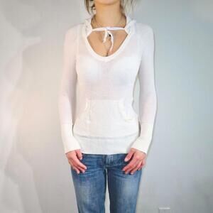 Women's Cream Sweatshirt